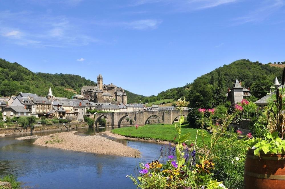 Residence Goelia Les Gorges De La Truyere アントエギュ・シュル・トリュイエール エクステリア 写真