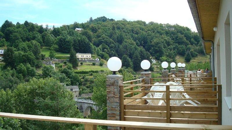 Residence Goelia Les Gorges De La Truyere アントエギュ・シュル・トリュイエール エクステリア 写真