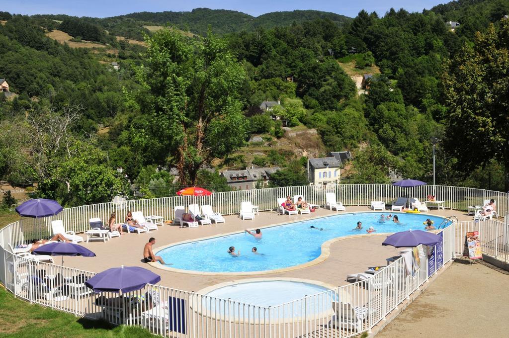 Residence Goelia Les Gorges De La Truyere アントエギュ・シュル・トリュイエール エクステリア 写真