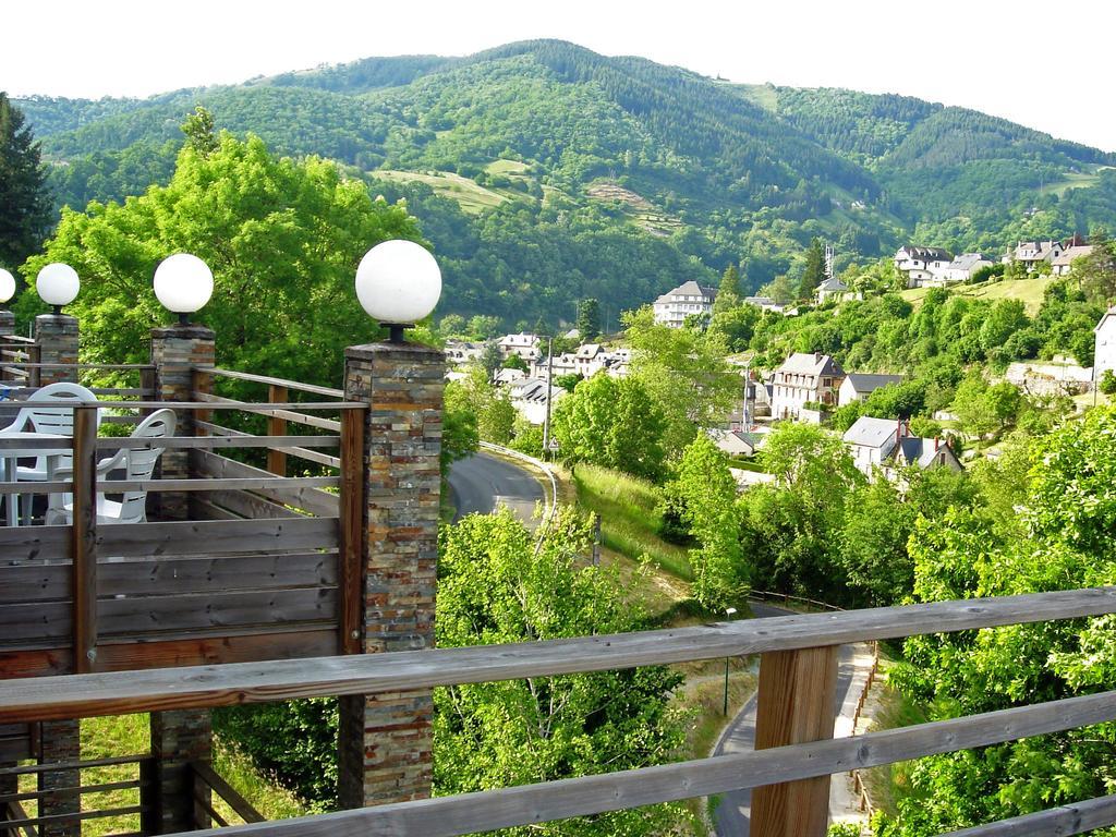 Residence Goelia Les Gorges De La Truyere アントエギュ・シュル・トリュイエール エクステリア 写真