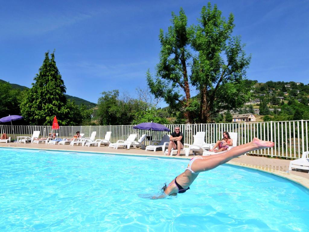 Residence Goelia Les Gorges De La Truyere アントエギュ・シュル・トリュイエール エクステリア 写真